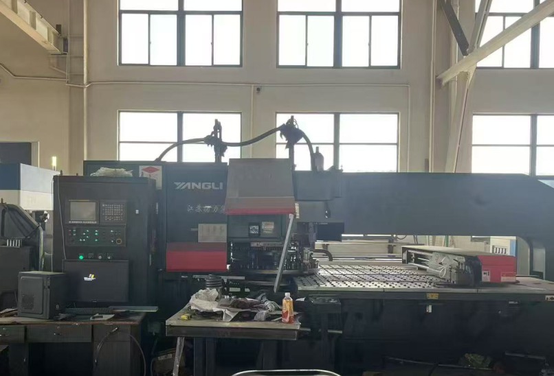重型加工设备